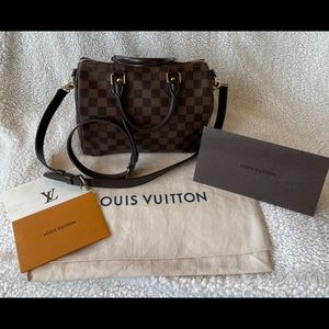Authentic Louis Vuitton Speedy Bandolier 25